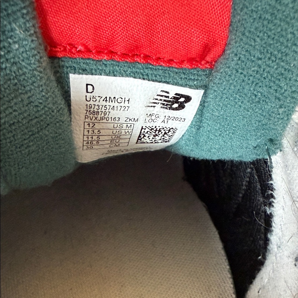 New Balance Men's 574 Sneaker - Picture 6 of 7